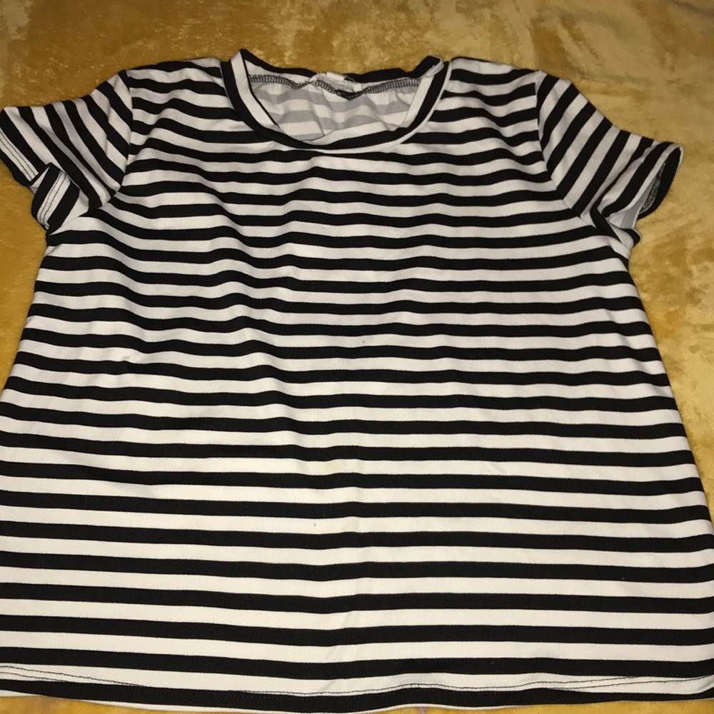 A’GACI cropped shirt